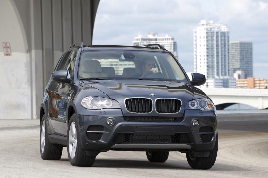  BMW X5 xDrive 4.0d 2010 года  (фото 67 из 83)